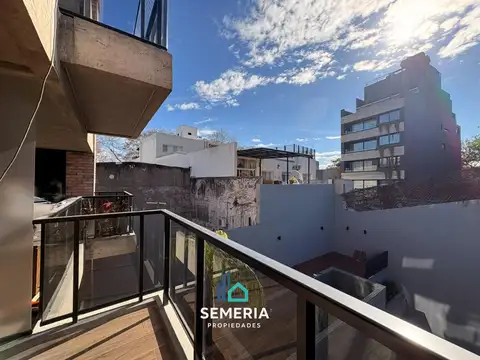 ALQUILER - DEPARTAMENTO MONOAMBIENTE LUMINOSO CON BALCON