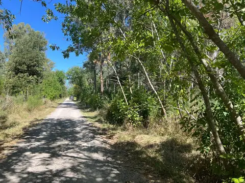 Santa Ana e/ Ruta 215 y Los Pinos