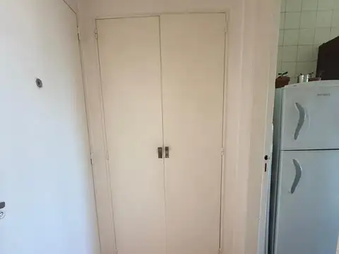 Tacuari 1000, Piso 8