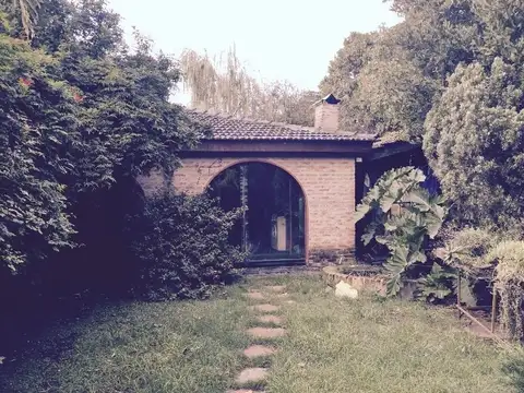 Casa en Venta en Longchamps, USD 200.000