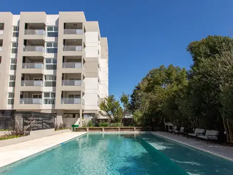 Colectora Este Ramal Escobar 1000, Piso 3