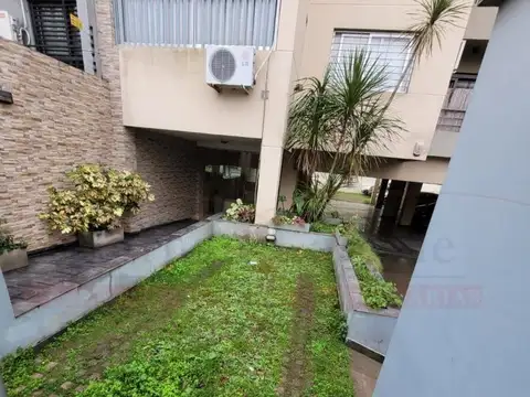 5 COCHERAS EN VENTA EN EDIFICIO