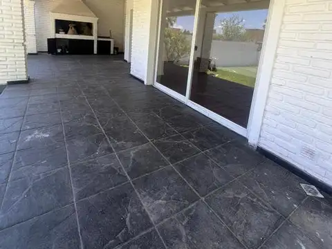 Casa en Venta al Sudeste