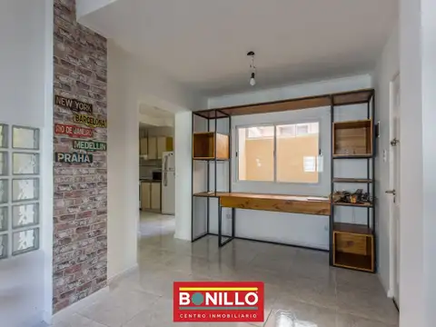 Depto Tipo Casa en Venta al Este