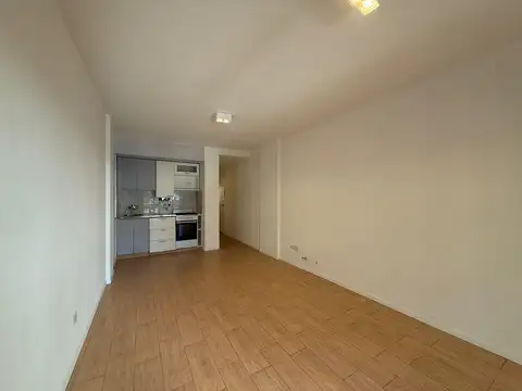 VENTA - Departamento de un dormitorio reciclado, Barrio Martin, Rosario.
