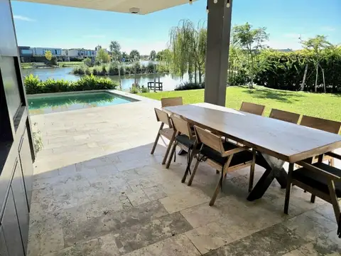 Casa en Venta de 4 dormitorios