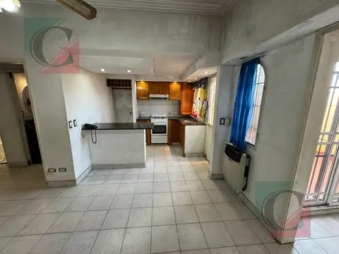 Depto Tipo Casa en Venta 50 años