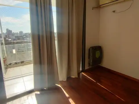 9 De Julio 900, Piso 16