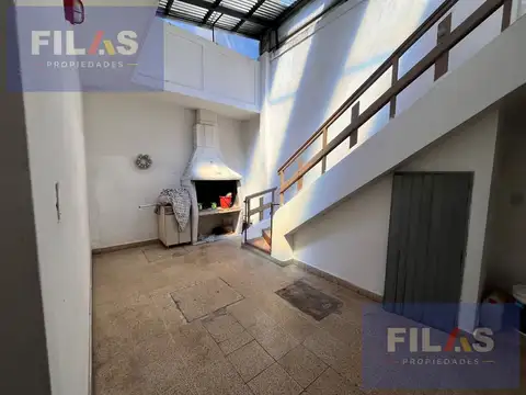 Casa en Alquiler en Villa Lynch, $ 800.000