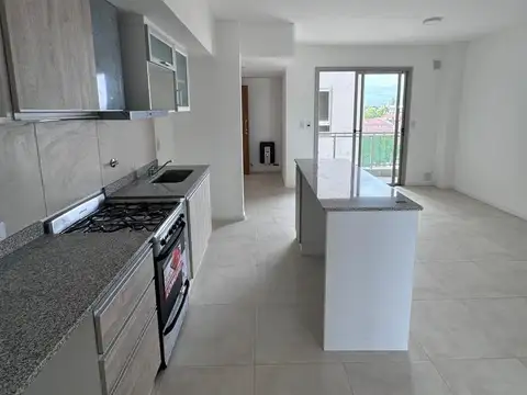 Departamento en Alquiler con 1 cocheras
