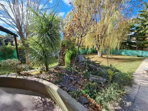Quinta en Venta en General Roca, USD 360.000