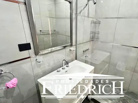 Casa moderna en zona céntrica