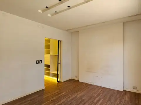 Depto Tipo Casa en Venta con 1 cocheras