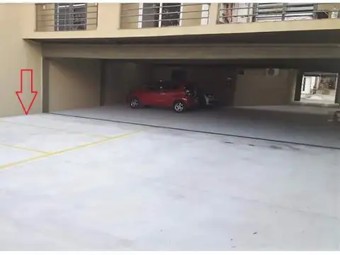 COCHERA VENDO O PERMUTO POR VEHICULO