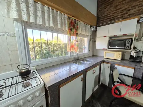 Casa en Venta con 4 cocheras