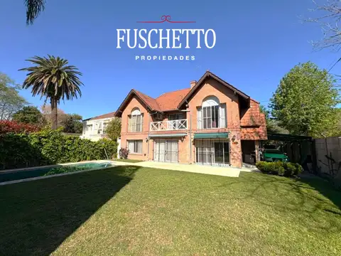 Casa en Venta con 1 cochera