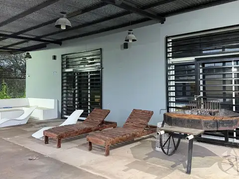 Venta Finca Barrio Tierras del Sur, sobre Indepen.