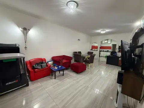 Venta casa3 ambientes parque Remedios de Escalada