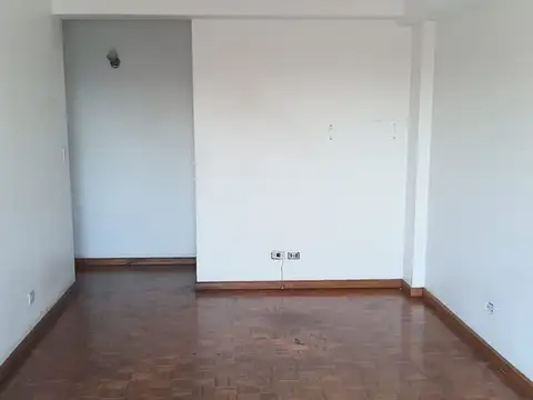 Departamento en Alquiler en Flores, $ 800.000