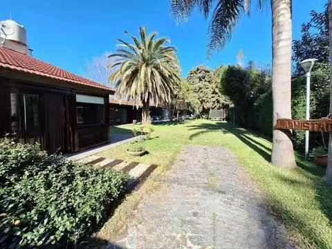 VENTA CASA QUINTA 3 AMBIENTES EL PATO