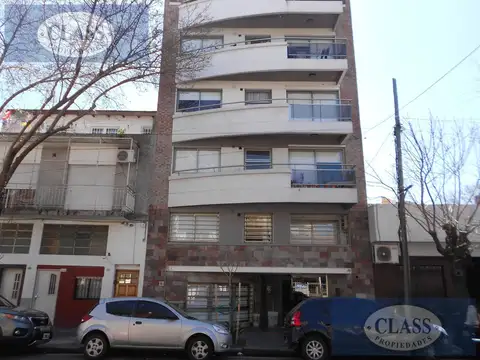 Semipiso de 3 Ambientes con Balcón al Frente en Venta en Villa Devoto  