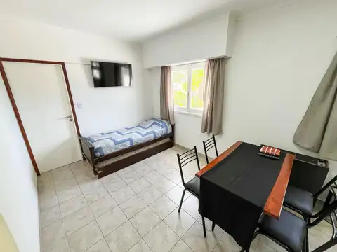 Departamento en Alquiler en Barrio 9 De Julio, $ 600.000