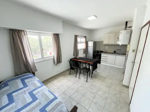 9 De Julio 6400, Piso 1