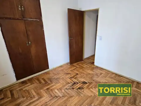 Avenida Avellaneda 400, Piso 5