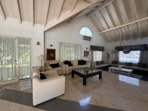 Casa en Venta en San Diego Country Club, USD 580.000