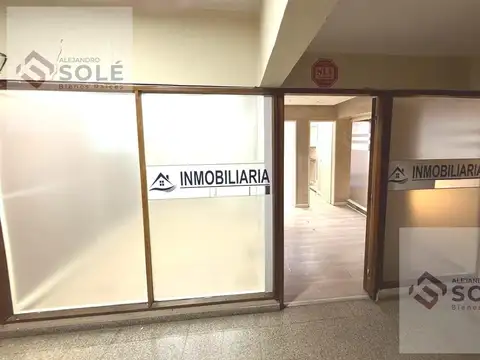 Oficina En Venta En Galeria Omega - 30 m2 Más Patio