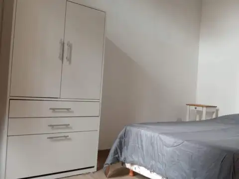 Depto Tipo Casa 2 ambientes con 1 baño
