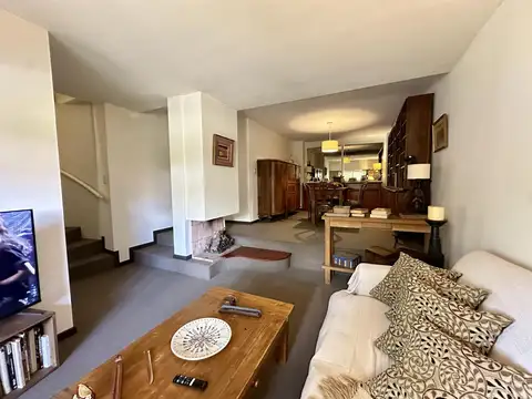 Depto Tipo Casa 5 ambientes con 1 baño