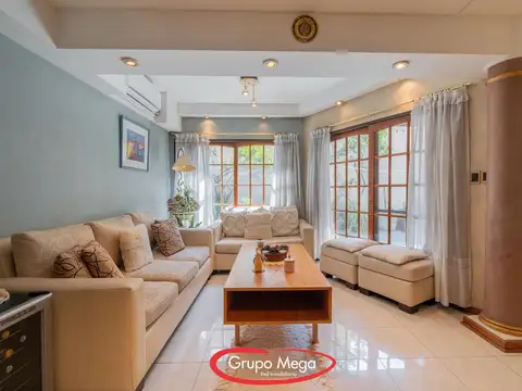 Depto Tipo Casa 5 ambientes con 4 baños