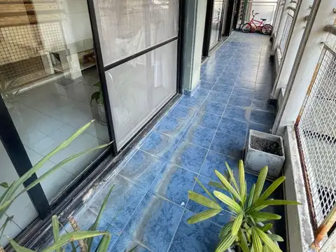 Departamento 5 ambientes con 3 baños