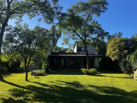 Casa en Loma Verde