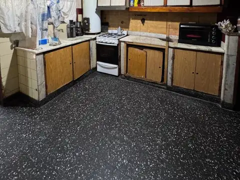 Depto Tipo Casa en Venta con 4 cocheras