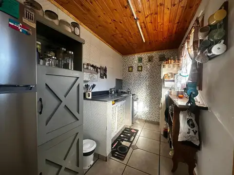 Casa en Venta con 4 cocheras