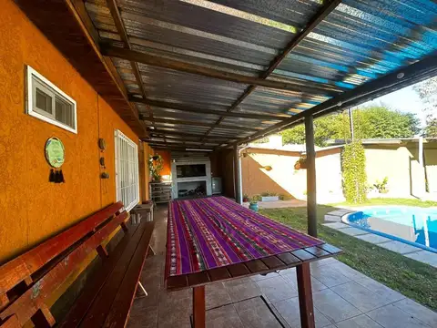 Casa 4 ambientes con 1 baño