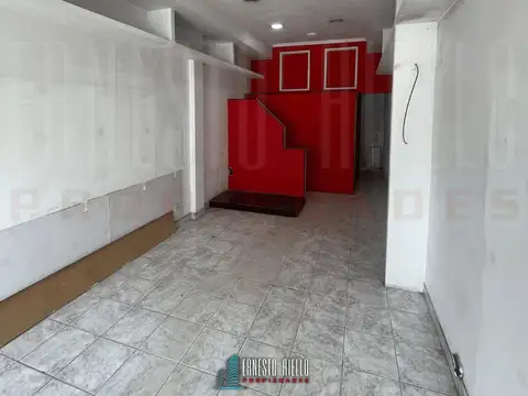 Local en Alquiler en Centro, $ 750.000