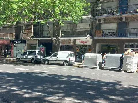Av. Rivadavia al 3900