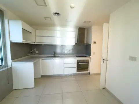 Departamento 4 ambientes con 4 baños