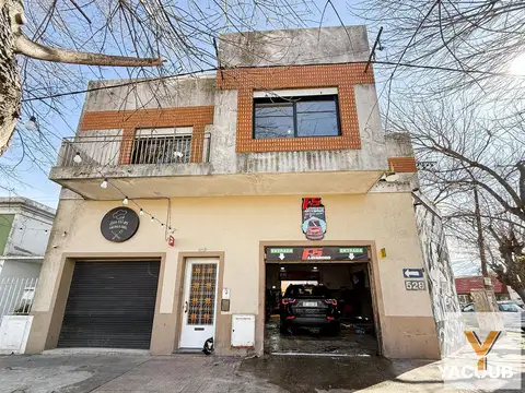 Casa en venta - 2 Dormitorios 1 Baño - Locales - Tolosa