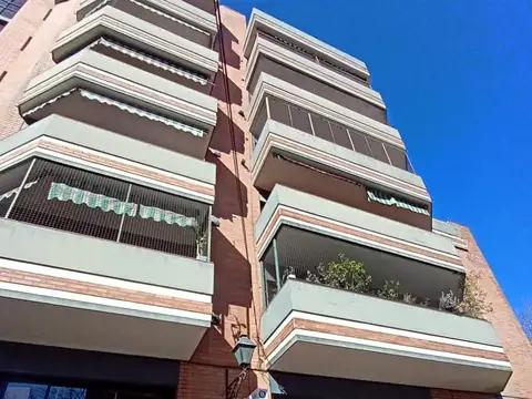 25 de Mayo al 600