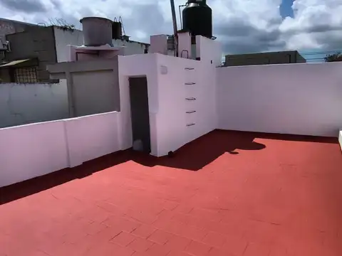 Zamudio 4300, Piso PB