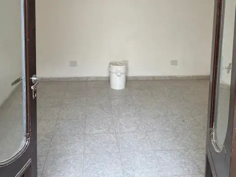 2 AMB TIPO CASA A ESTRENAR CON GRAN PATIO Y  GRAN TERRAZA , APTO PROFESIONAL