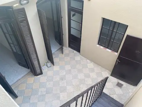 Depto Tipo Casa en Alquiler de 1 dormitorio