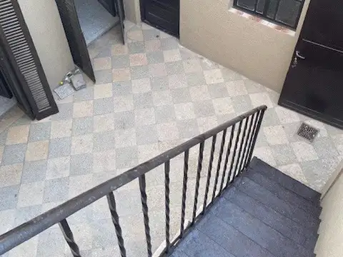 Depto Tipo Casa en Alquiler de 1 dormitorio