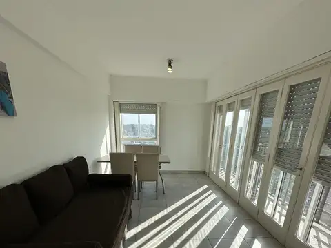 3 ambientes reciclados Centro Edificio "CELTA" (50 entre 59 y 61)