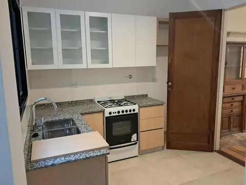 Depto Tipo Casa en Alquiler 90 años