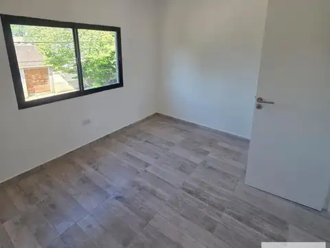Depto Tipo Casa en Venta de 1 dormitorio